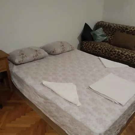 27 юли 3 бюджет Appartement