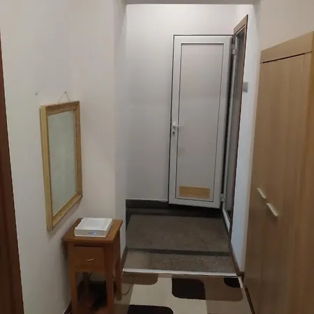 27 юли 3 бюджет Várna