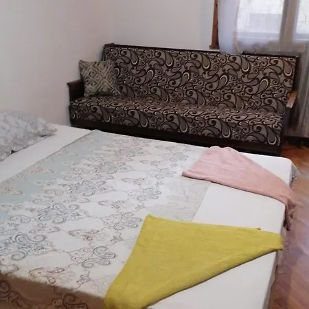 Apartman 27 юли 3 бюджет Várna